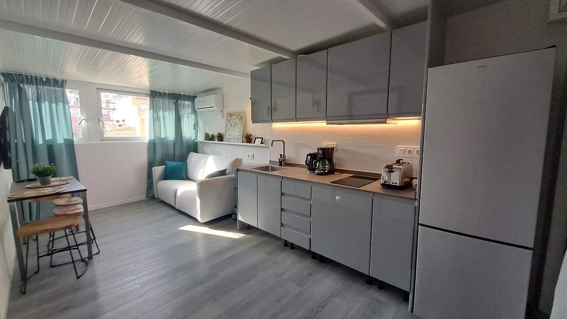 Topdown Apartments L'Hospitalet de Llobregat Spain